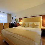 Radisson Blu Hotel, Hotel 4*