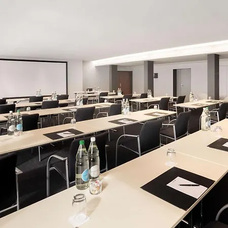 Radisson Blu Hotel, 4*