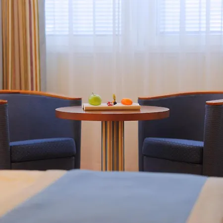 Hotel Radisson Blu Hotel, 4*