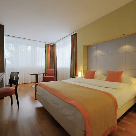 Hotel Radisson Blu Hotel, 4*