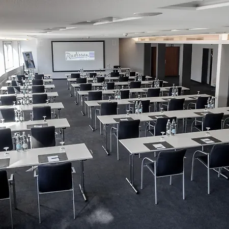 Hotel Radisson Blu Hotel, 4*