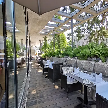 Hotel Radisson Blu Hotel, 4*