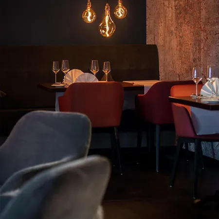 Radisson Blu Hotel, Hotel