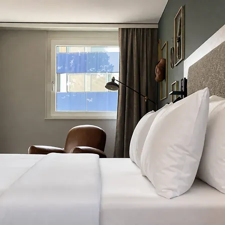 Radisson Blu Hotel, 4*