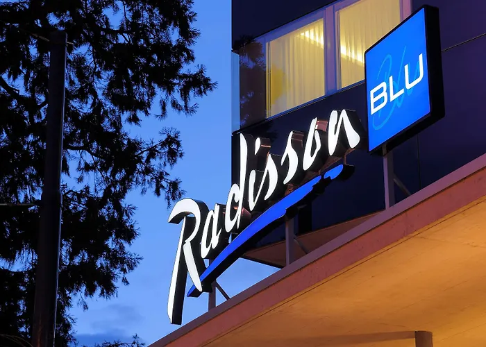 Radisson Blu Hotel, 4*