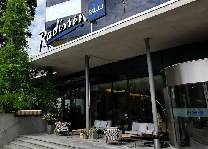 Radisson Blu Hotel, 4*