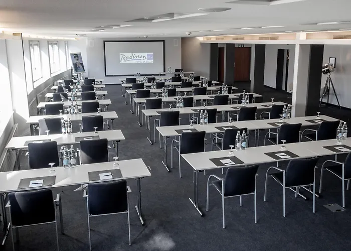 Hotel Radisson Blu Hotel, 4*